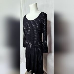 Nina Leonard Black and White Long Sleeve Dress